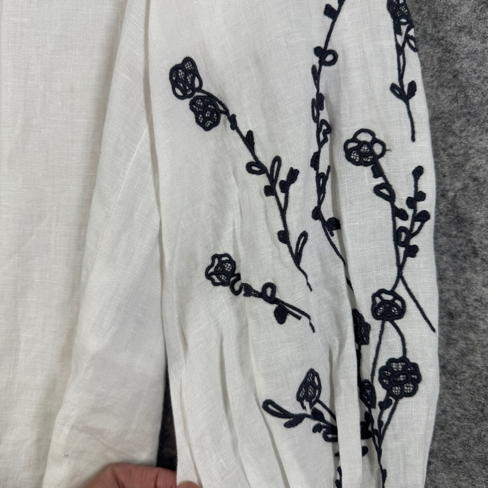 Club Monaco Linen Boho Blouse White XS Embroidered Sleeve Button Shirt Summer - Picture 4 of 16